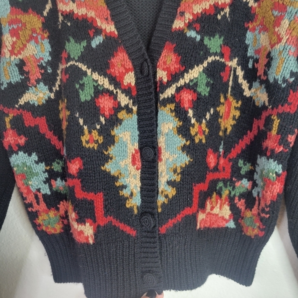 Vintage floral black button up cardigan sweater - Picture 4 of 8